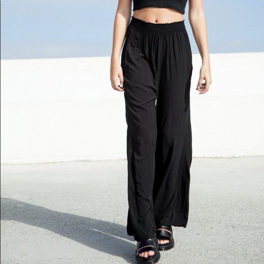 Brandy Melville High Waisted Alexah Black Pants